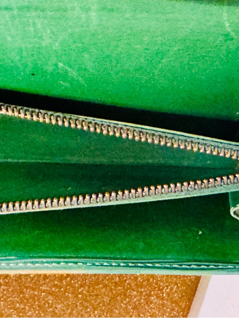 Louis Vuitton Green Epi Leather Wallet - Picture 8 of 13